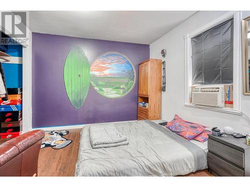 15612 Sargeant Lane, Summerland, BC - Indoor Photo Showing Bedroom