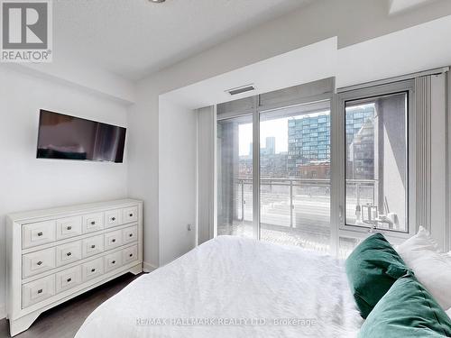 517 - 525 Adelaide Street W, Toronto, ON - Indoor Photo Showing Bedroom