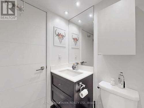 517 - 525 Adelaide Street W, Toronto, ON - Indoor Photo Showing Bathroom