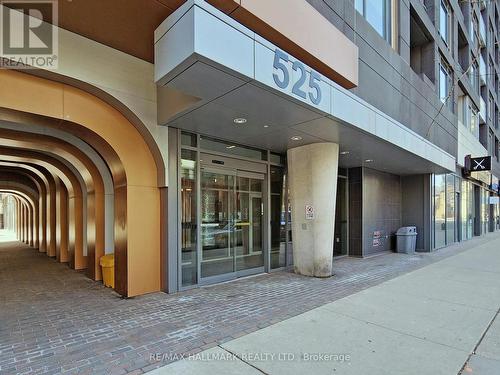 517 - 525 Adelaide Street W, Toronto, ON - Outdoor With Exterior