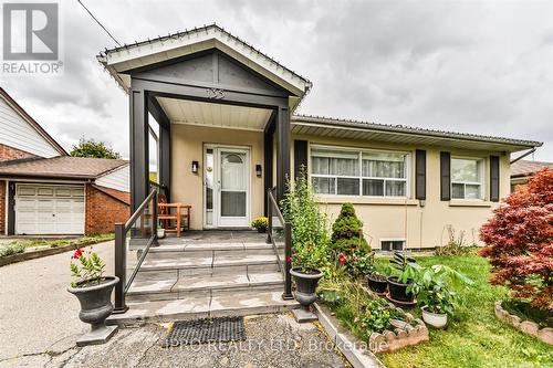 135 Downsview Avenue, Toronto, ON - Outdoor