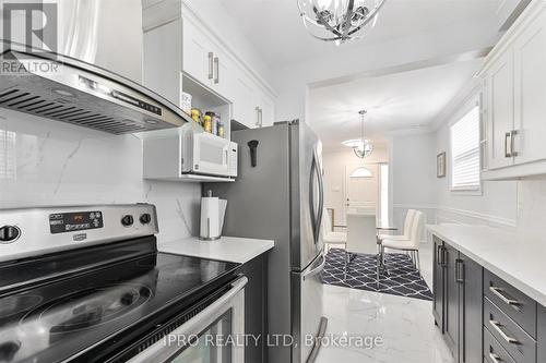 135 Downsview Avenue, Toronto, ON - Indoor Photo Showing Kitchen