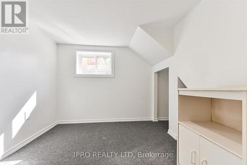 135 Downsview Avenue, Toronto, ON - Indoor Photo Showing Other Room