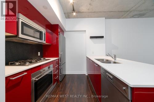 807 - 375 King Street W, Toronto, ON - Indoor Photo Showing Kitchen With Double Sink