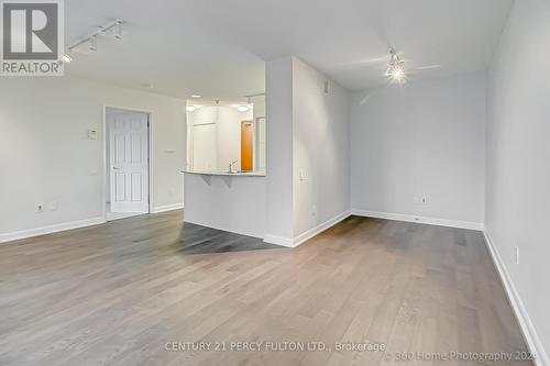 2507 - 33 Sheppard Avenue E, Toronto, ON - Indoor Photo Showing Other Room