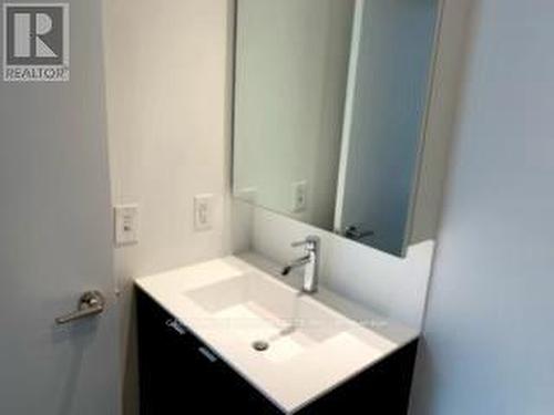 710 - 20 Edward Street, Toronto, ON - Indoor Photo Showing Bathroom