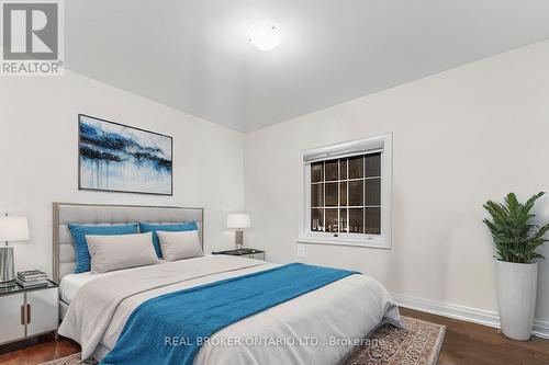 17 Brant Drive, Vaughan, ON - Indoor Photo Showing Bedroom