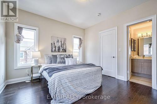 20 Dunton Lane, Richmond Hill, ON - Indoor Photo Showing Bedroom