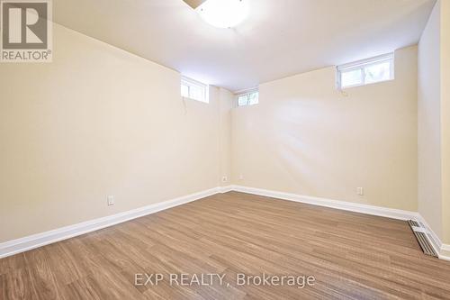 20 Dunton Lane, Richmond Hill, ON - Indoor Photo Showing Other Room