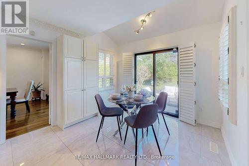 127 O'Connor Crescent, Richmond Hill, ON - Indoor Photo Showing Dining Room