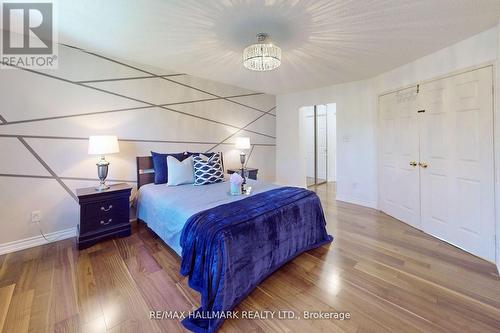 127 O'Connor Crescent, Richmond Hill, ON - Indoor Photo Showing Bedroom