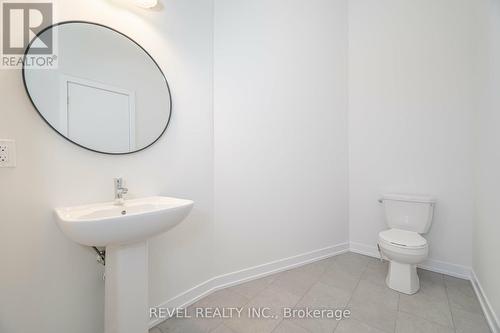 3084 Harasym Trail, Oakville, ON - Indoor Photo Showing Bathroom