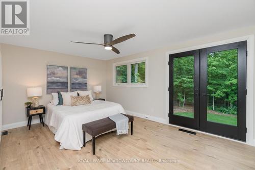 9793 8Th Line, Halton Hills, ON - Indoor Photo Showing Bedroom