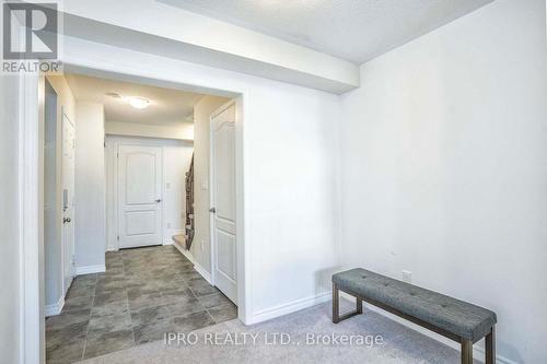 1541 Gainer Crescent, Milton, ON - Indoor Photo Showing Other Room