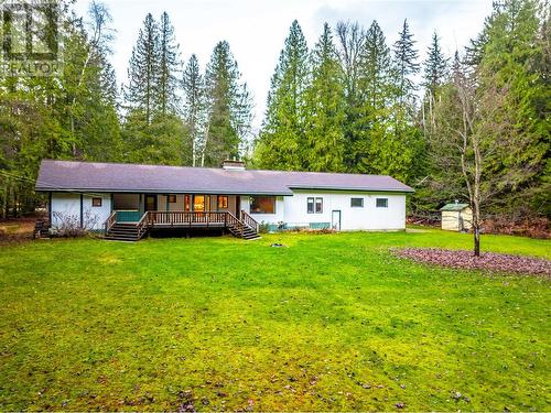 1 acre - 1557 Nichol Road, Revelstoke, BC - Outdoor