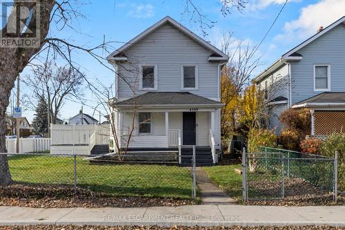 4599 Fourth Avenue, Niagara Falls, ON - Outdoor