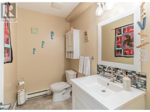 4315 Rainbow Drive, Canim Lake, BC - Indoor Photo Showing Bathroom