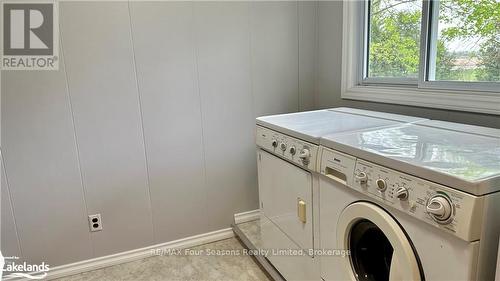 29 Paxton Street, Huron-Kinloss, ON - Indoor Photo Showing Laundry Room