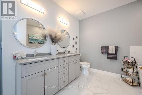 608 - 71 Wyndham Street S, Guelph, ON - Indoor Photo Showing Bathroom