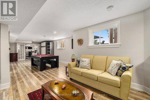 39 Joseph Way, Rideau Lakes, ON - Indoor Photo Showing Living Room