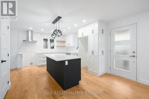 527 Higginson Street, Hawkesbury, ON - Indoor Photo Showing Kitchen