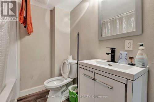 112 Dorothy Street, Welland, ON - Indoor Photo Showing Bathroom