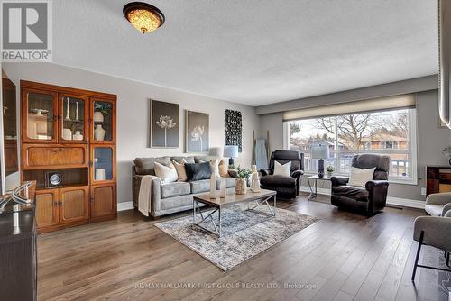 183 Phillip Murray Avenue, Oshawa (Lakeview), ON - Indoor Photo Showing Living Room