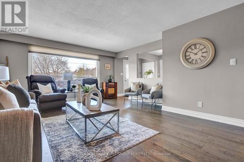 183 Phillip Murray Avenue, Oshawa (Lakeview), ON - Indoor Photo Showing Living Room