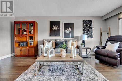 183 Phillip Murray Avenue, Oshawa (Lakeview), ON - Indoor Photo Showing Living Room