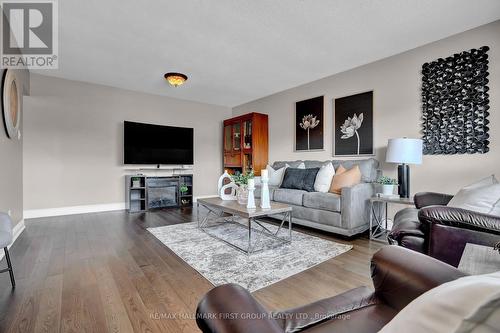 183 Phillip Murray Avenue, Oshawa (Lakeview), ON - Indoor Photo Showing Living Room