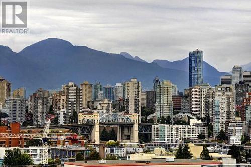 523 1777 W 7Th Avenue, Vancouver, BC - Outdoor With View