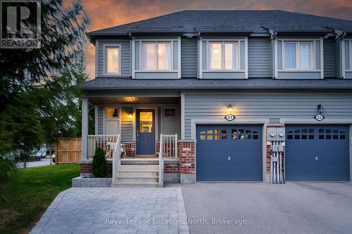 21 Robertson Street, Collingwood, ON - Outdoor With Deck Patio Veranda With Facade