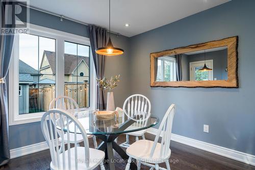 21 Robertson Street, Collingwood, ON - Indoor Photo Showing Dining Room