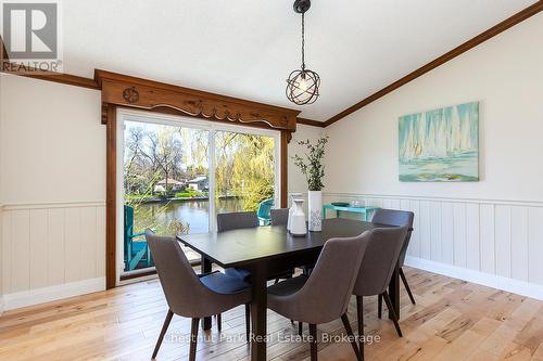 90 Edgewater Road, Wasaga Beach, ON - Indoor Photo Showing Dining Room