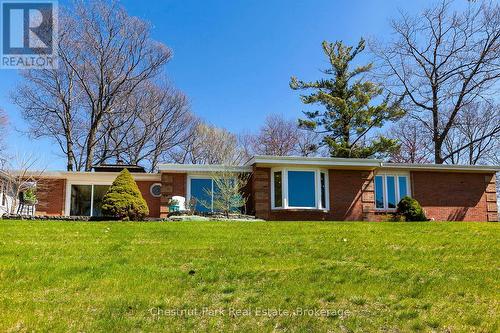 90 Edgewater Road, Wasaga Beach, ON - Outdoor