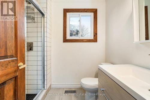 90 Edgewater Road, Wasaga Beach, ON - Indoor Photo Showing Bathroom