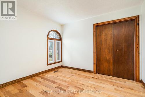 90 Edgewater Road, Wasaga Beach, ON - Indoor Photo Showing Other Room