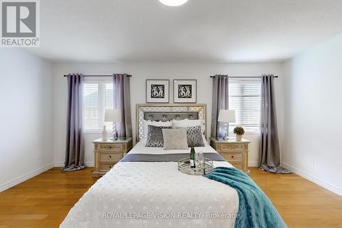 167 Golden Meadow Drive, Markham, ON - Indoor Photo Showing Bedroom