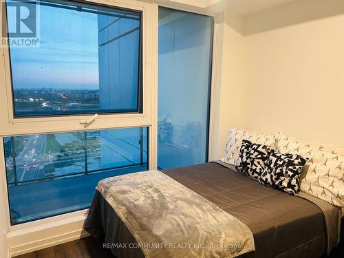 3501 - 7890 Jane Street, Vaughan, ON - Indoor Photo Showing Bedroom