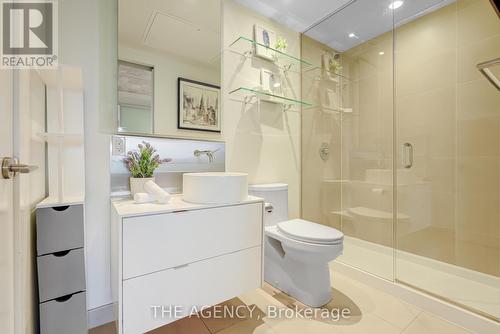 711 - 383 Sorauren Avenue, Toronto, ON - Indoor Photo Showing Bathroom