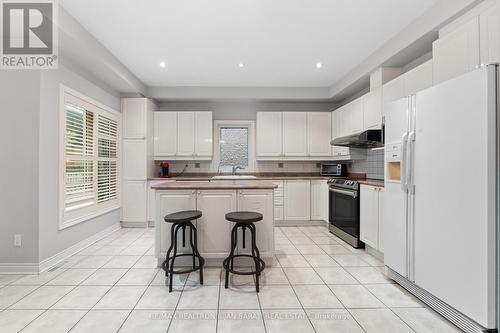 3022 Bayview Avenue, Toronto, ON - Indoor Photo Showing Kitchen