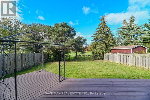 40 Eric Clarke Drive, Whitby, ON - Outdoor With Deck Patio Veranda