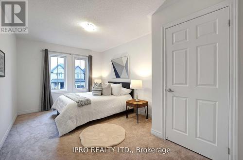 109 Auckland Drive, Whitby, ON - Indoor Photo Showing Bedroom