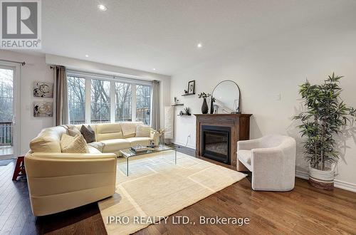 109 Auckland Drive, Whitby, ON - Indoor Photo Showing Living Room With Fireplace