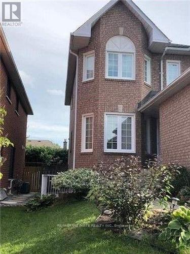 1183 Windgrove Square, Pickering, ON - Outdoor