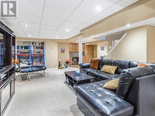 61 Keeble Crescent, Ajax, ON - Indoor