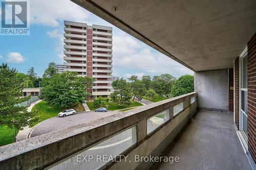 401 - 60 Inverlochy Boulevard, Markham, ON - Outdoor