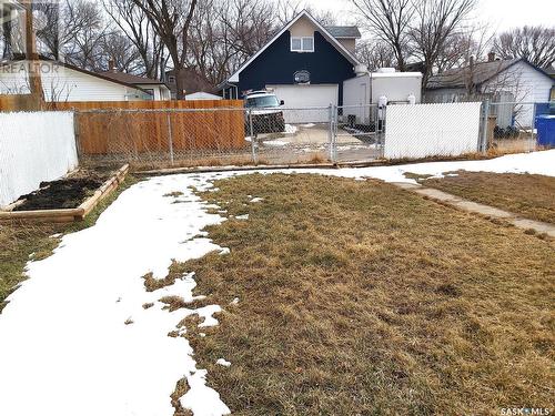 2627 Lindsay Street, Regina, SK - Outdoor