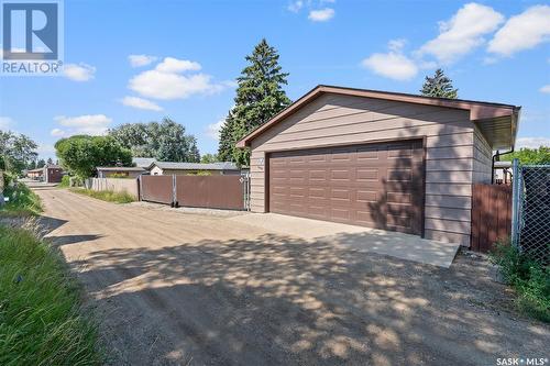 1008 Northumberland Avenue, Saskatoon, SK - Outdoor