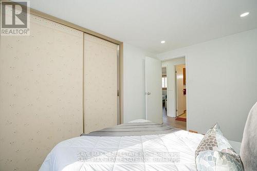 2 Geneva Crescent, Brampton, ON - Indoor Photo Showing Bedroom